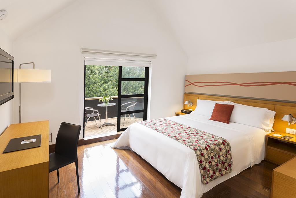 Hotel Bh La Quinta Bogotá Extérieur photo