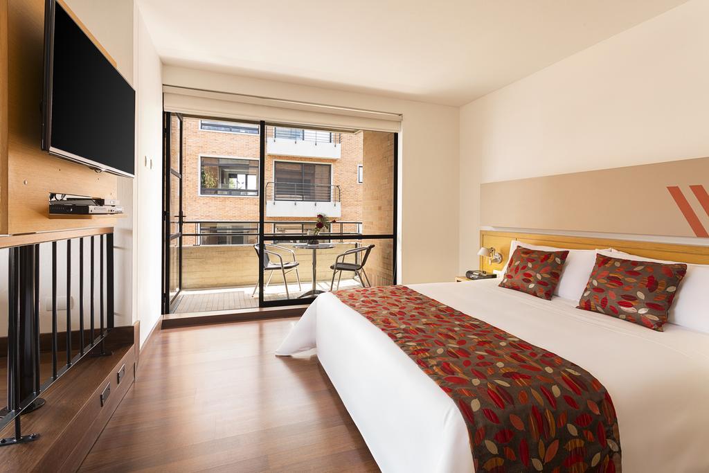 Hotel Bh La Quinta Bogotá Extérieur photo