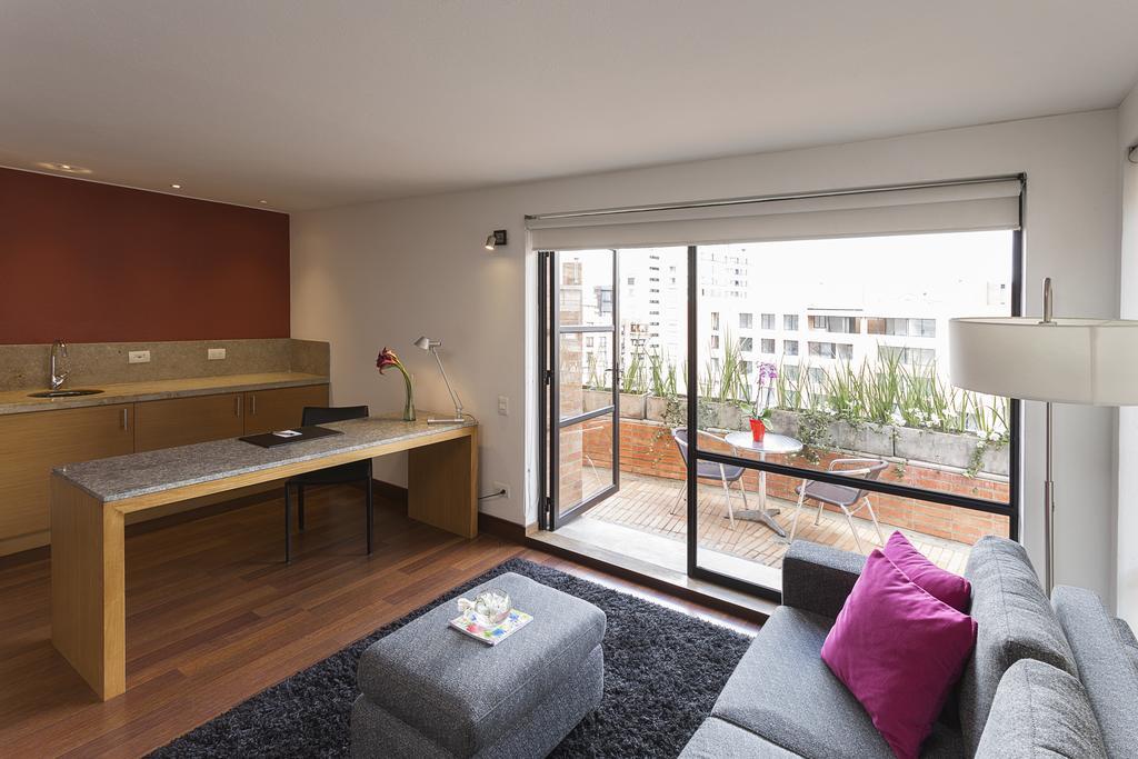 Hotel Bh La Quinta Bogotá Extérieur photo